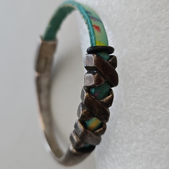 Teal Leather & Silvertone Metal Magnet Bangle Bracelet - Picture 1 of 5